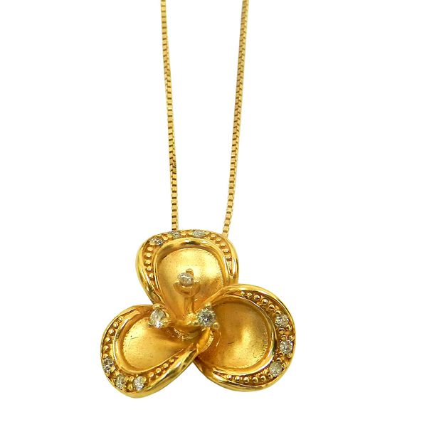 Gargantilha em Ouro 18k Flor com Brilhantes