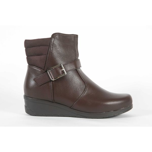 Bota Feminina Cano Médio Fivela Marrom Ref. 09521.09971 
