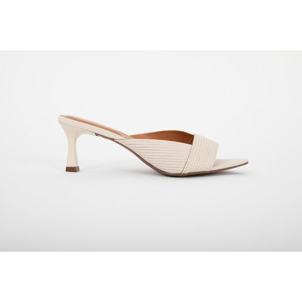 Tamanco Napa Eco Off White Ref. 09902.09972