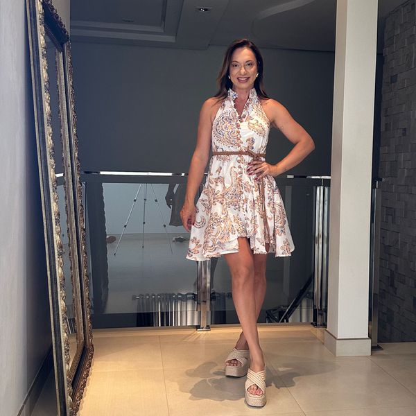 Vestido estampado curto Catarina branca