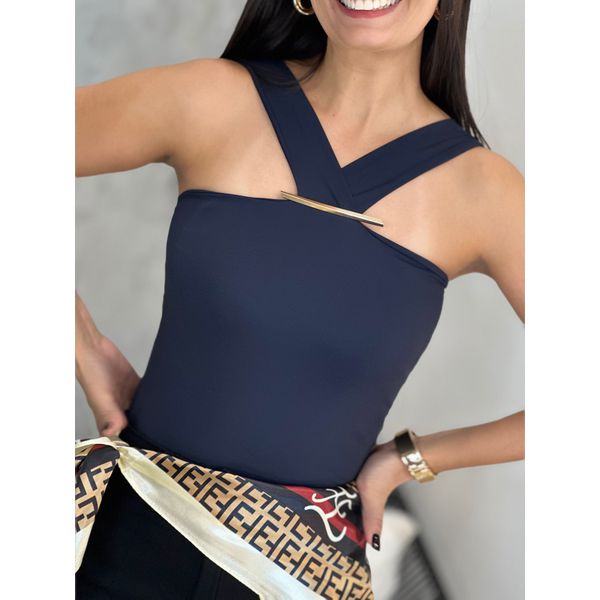 Body Lucy Preto