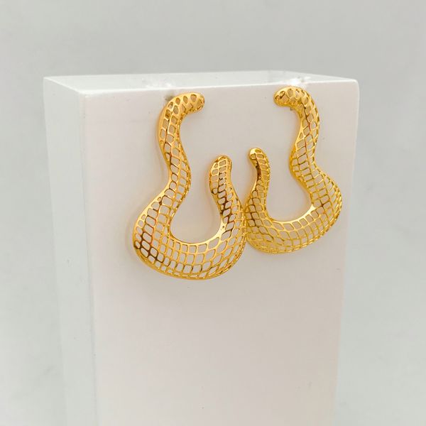 Brinco Renda Italiana Banhado a Ouro 18k