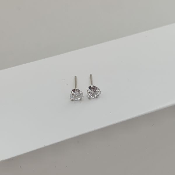 Brinco Coraçao Zirconia 4x4mm Prata 925
