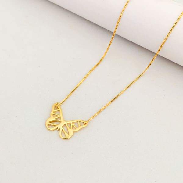 Colar Borboleta Vazada Banhado a Ouro 18k