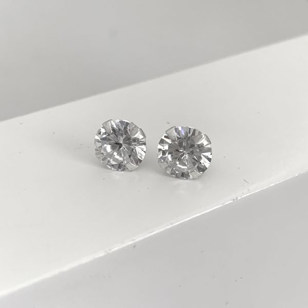 Brinco Solitario Zirconia 8mm Prata 925