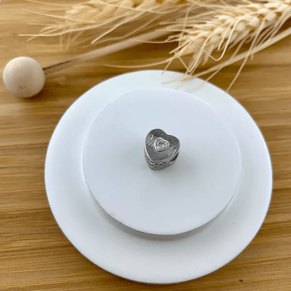 Berloque Prata Legitima 925 Coração Mom Zirconia Branca 