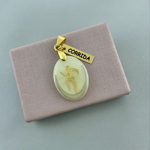 Pingente Corrida Banhado Ouro 18k