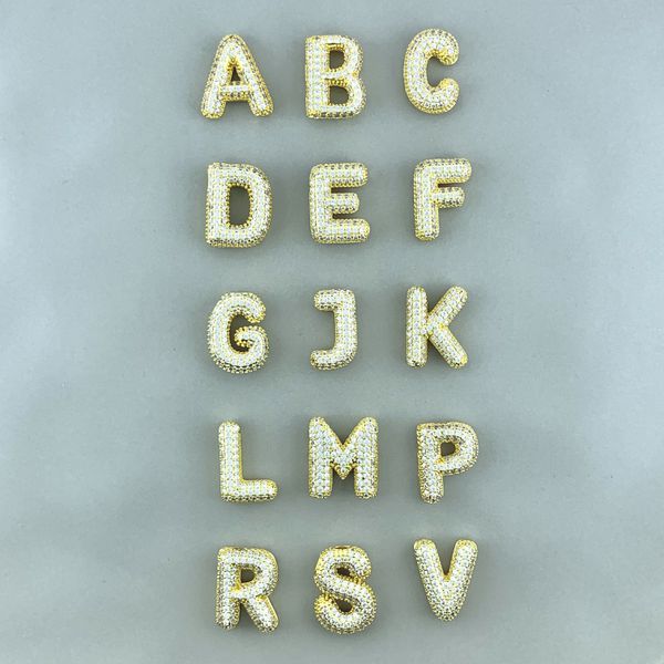 Pingente Letras Trabalhadas com Zirconia Semijoia