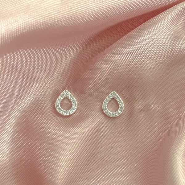 Brinco Gota Vazado com Zirconia Prata 925