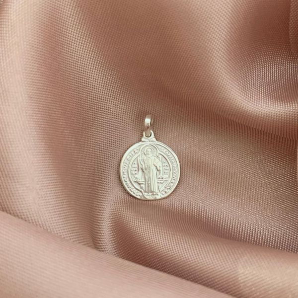 Pingente Medalha São Bento 1,5cm Prata 925