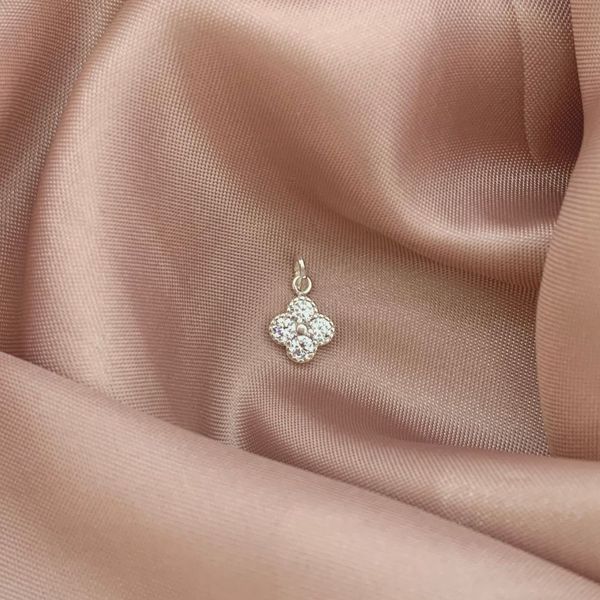 Pingente Trevo com Zirconia Prata 925