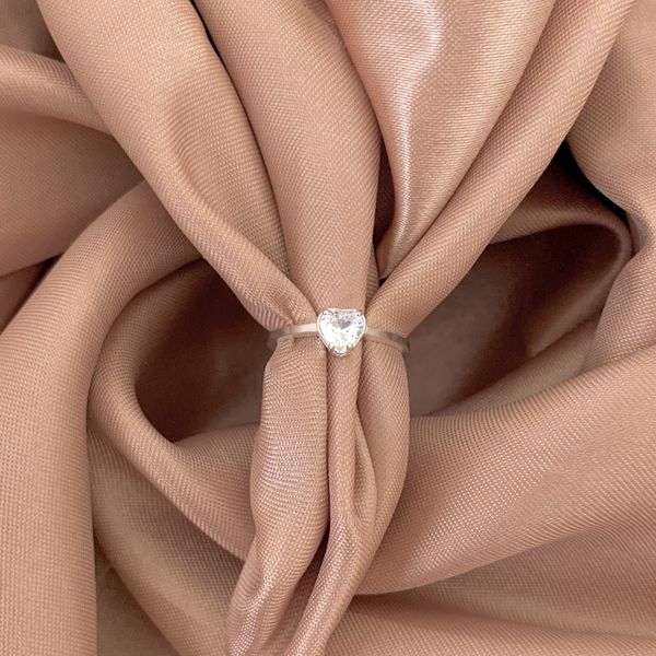 Anel Solitário Coração Com Zirconia Cristal Prata 925