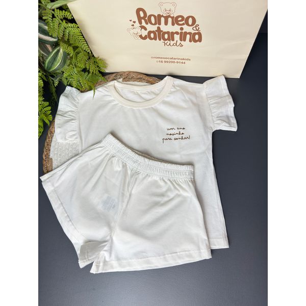 conjunto infantil menina "um ano novinho para sonhar"