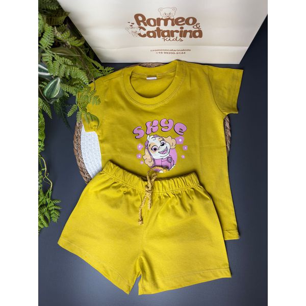 Conjunto infantil menina SKYE mostarda