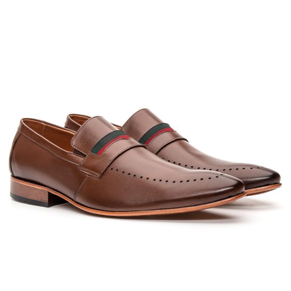 Sapato Loafer Social Masculino em Couro Estilo Italiano Com Gravata 
