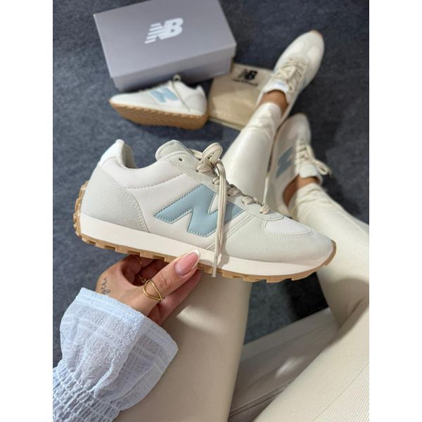 Tênis Retro Off White com Azul