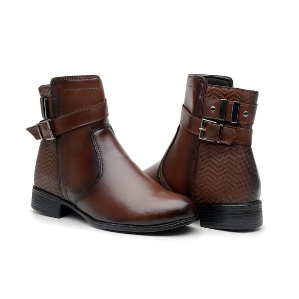 Bota Caramelo Baixa Fivela