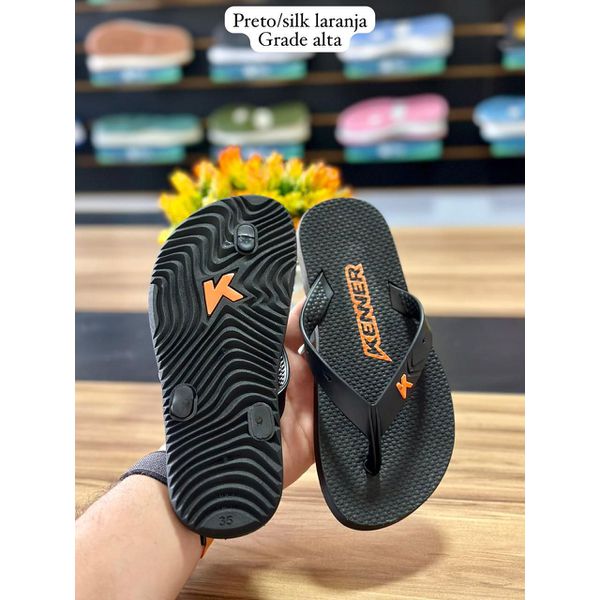 Chinelo KN Preto