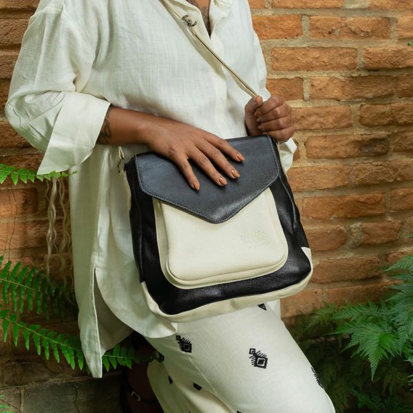Bolsa RetrÔ - Preta e Off White - ANCESTRAL