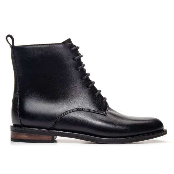 Bota Coturno Feminino Victoria Em Couro Preto Savelli