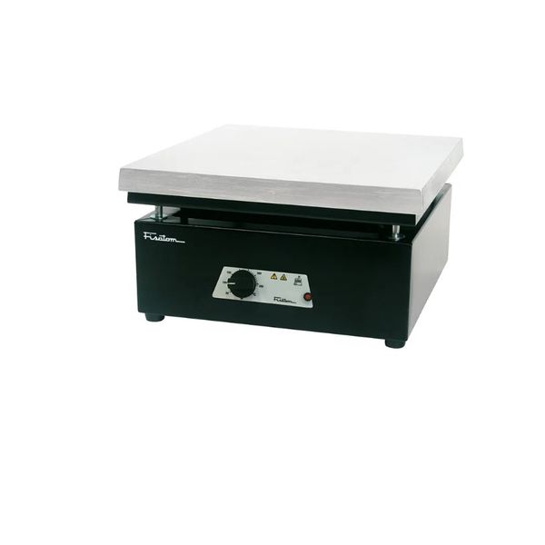 PLACA AQUECEDORA COM 31X31CM E POTÊNCIA DE 1600W 220V