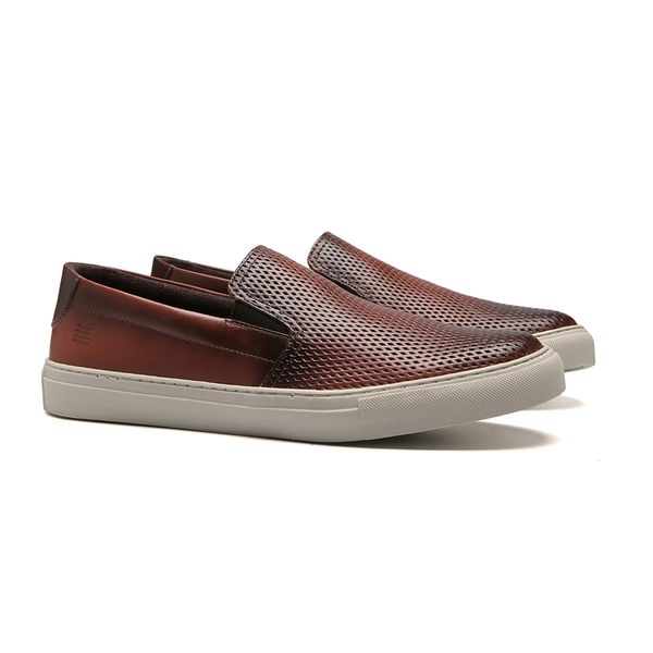 SLIP-ON MASCULINO CASUAL EM COURO MARROM - 0129 1... - SERGIO`S