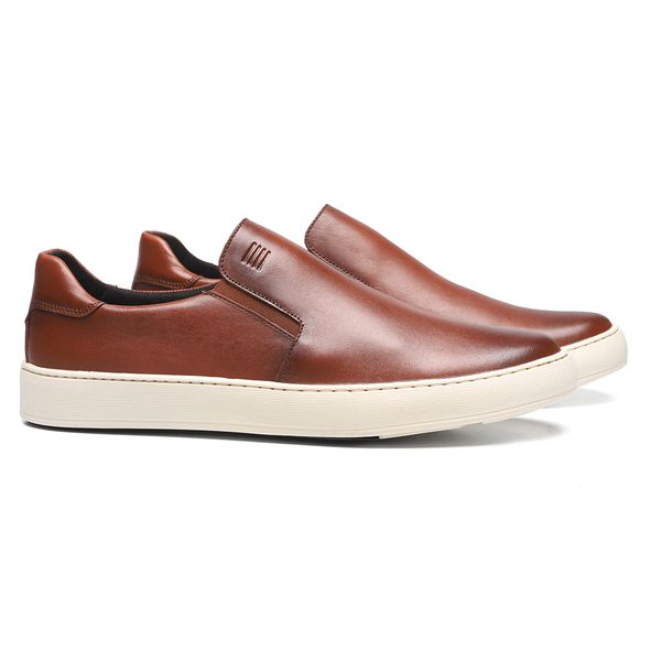 SLIP-ON MASCULINO CASUAL EM COURO MARROM - 0129 18... - SERGIO`S