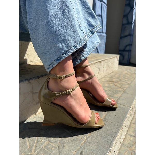 SALVADOR - SANDALIA FEMININA ANABELA 8CM MUSGO