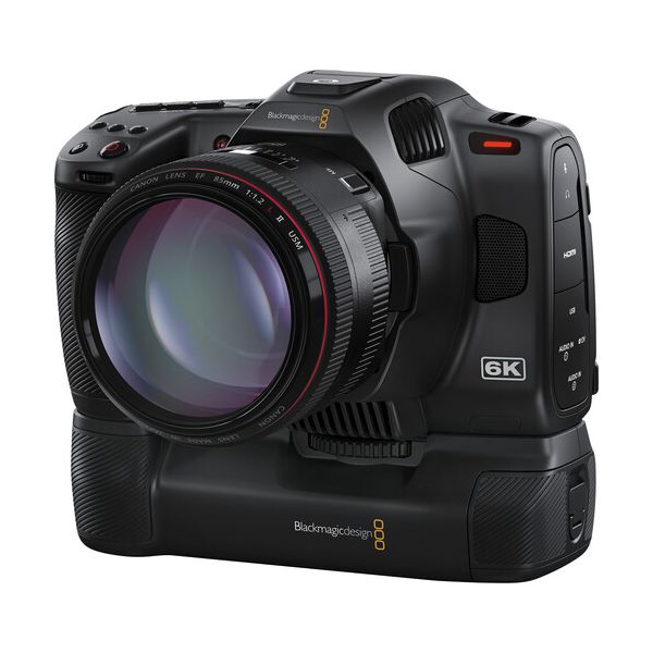 【大学生の特権】学生証で送料無料になる Blackmagic Câmera Design EF (Canon Pro 6K Cinema Pocket デジタル一眼
