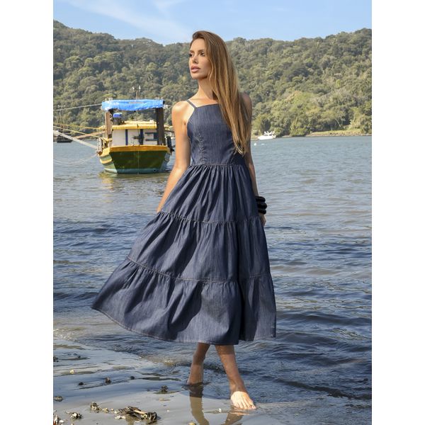 Vestido midi babados