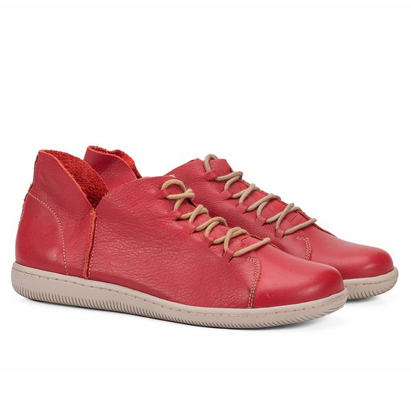 Tenis Em Couro Tomate Com Elastico Cadarço Marmelo E Sola De Borracha Branca