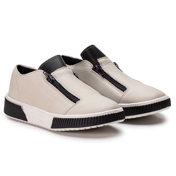 Tenis Em Couro Em Cores Off White e Lingua na Cor Preta