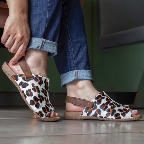 Tigre Comfort em Pele de Tigre com Palmilha Comfort e Sola Anatômica Redonda
