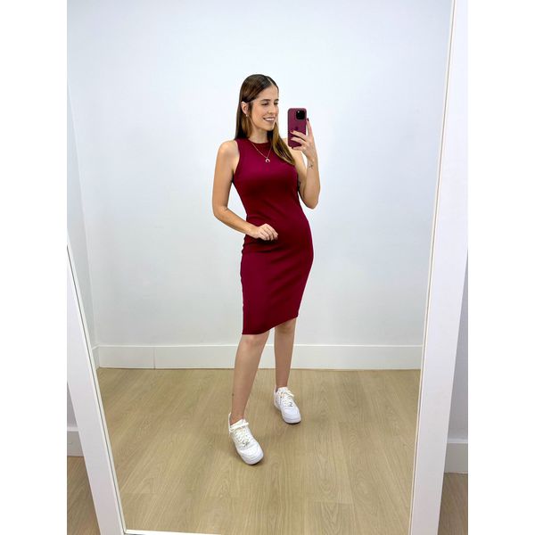 Vestido Midi Canelado Marsala