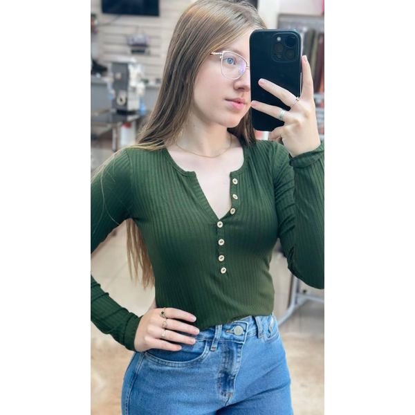 Blusa Canelada Verde Petenatti
