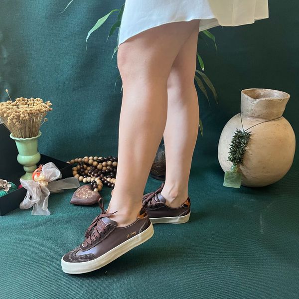 Tênis Feminino em Couro Legítimo Vivienne - Marrom/Onça