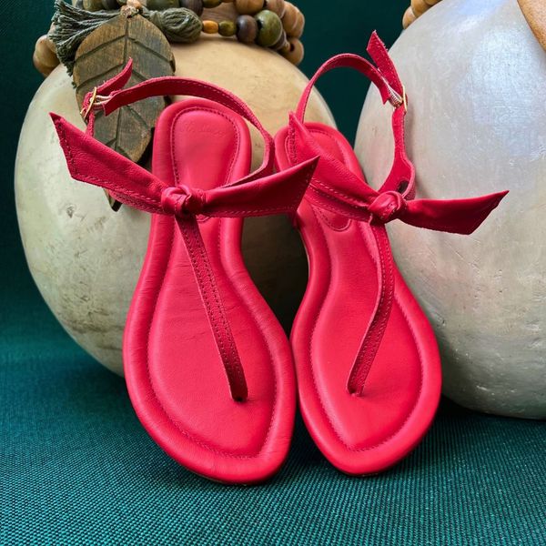 Rasteira Flat em Couro Legítimo - Vermelho