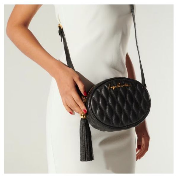 BOLSA REDONDA MATELASSE - PRETA