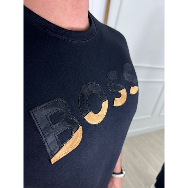 Camiseta Hugo Boss Malha Coton Peruano Preta Com Escrito Boss 