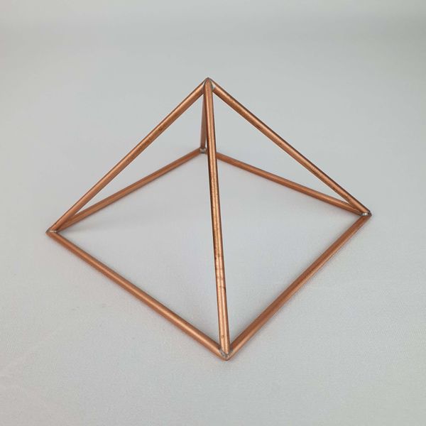 Pirâmide Cobre 10 cm