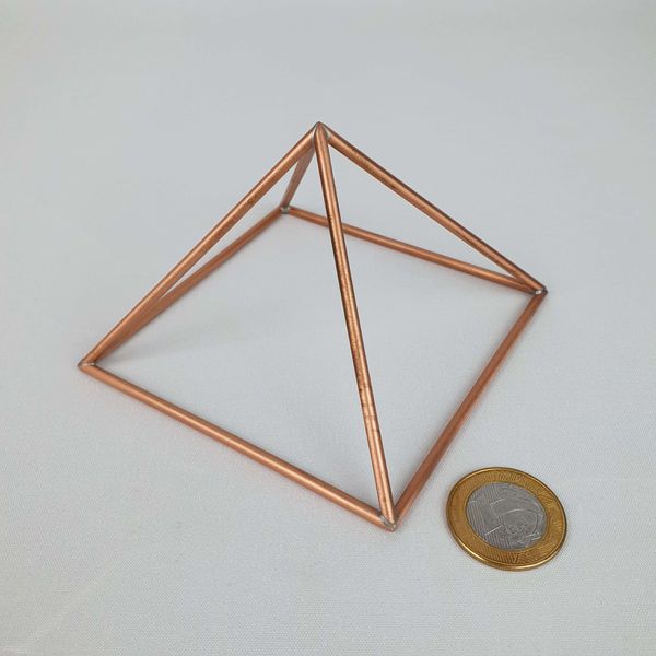 Pirâmide Cobre 10 cm