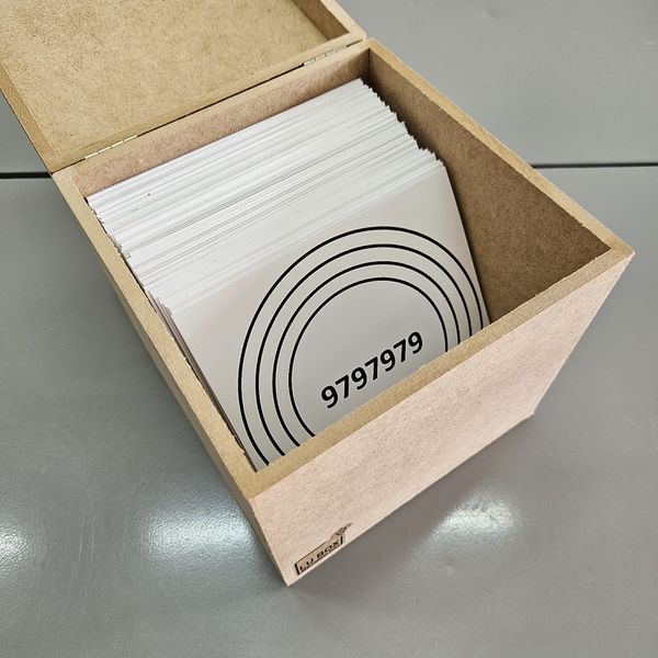 KIT LU BOX - Caixa Porta Gráficos + 49 Gráficos Radiônicos 15x15cm