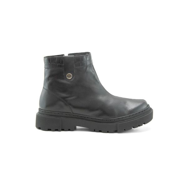 Bota Feminina cano curto couro, forrada tecido espumado 1040 Preto