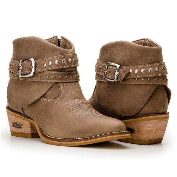 Bota Country Feminina Cano Baixo com Fivelas