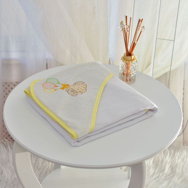 Toalha Bebê Quadrada Com Forro e Capuz Ursinho Com Bexigas Amarelo