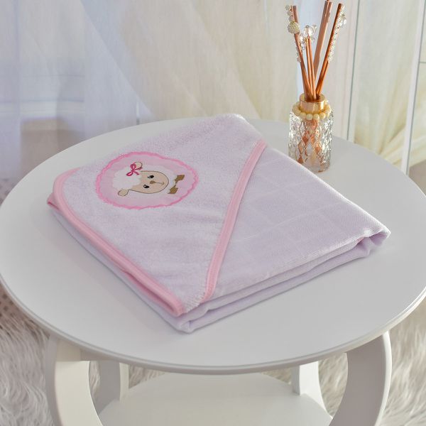 Toalha Bebê Quadrada Com Forro e Capuz Ovelhinha Moldura Rosa