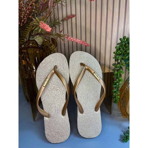 Chinelo arkle champanhe