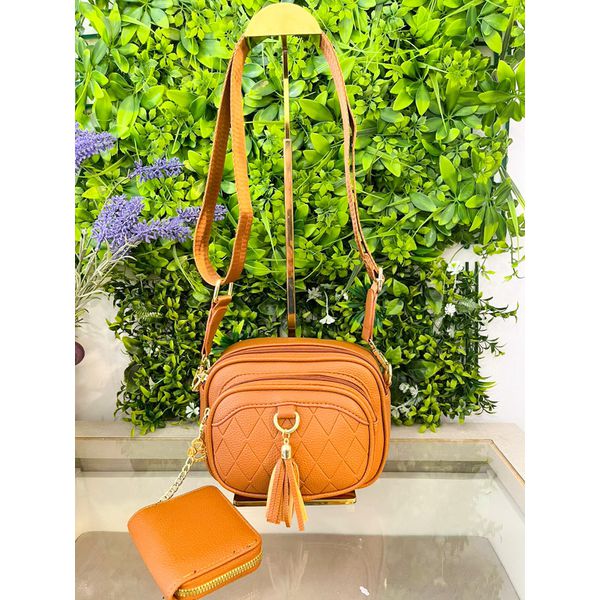 Bolsa nina caramelo