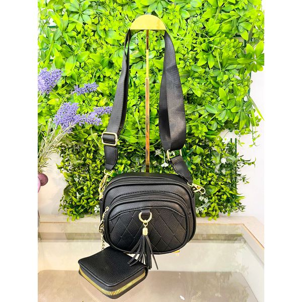 Bolsa nina preta