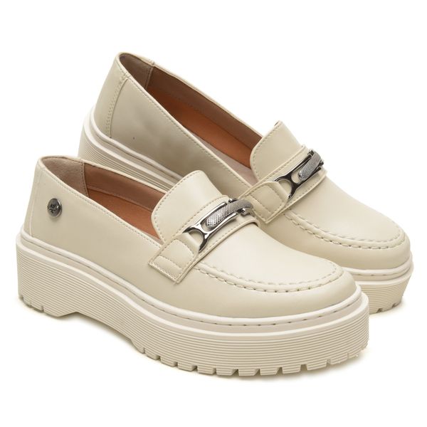 Mocassim Feminino Off White Solado Alto Tratorado